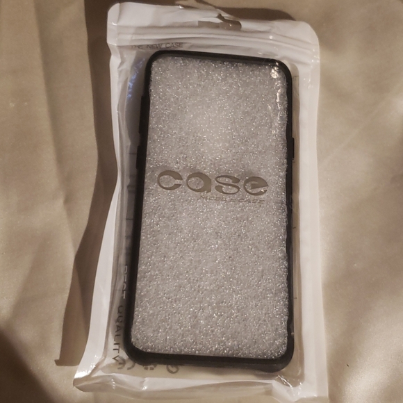 CASE Case - Picture 10 of 16